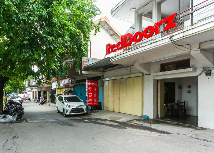 Reddoorz @ Urip Sumoharjo Solo Hotel